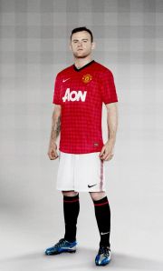Wayne+Rooney+with+the+new+Manchester+United+Kit+
